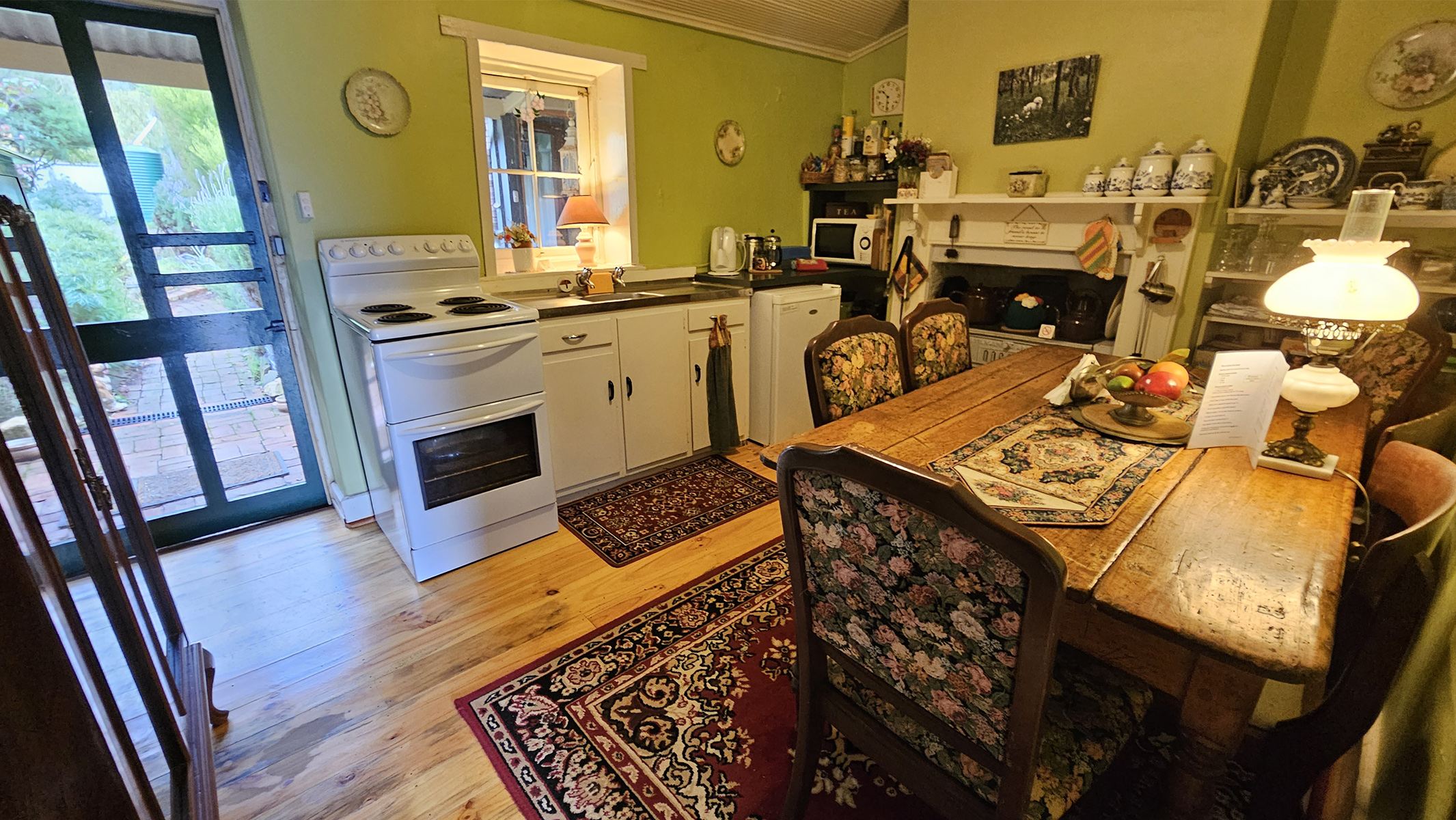 fully functional kitchen